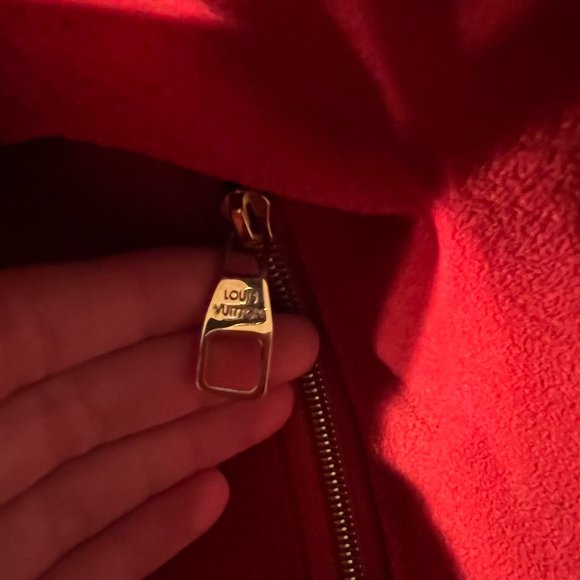 Louis Vuitton Reggia Damier Bag - Picture 10 of 15